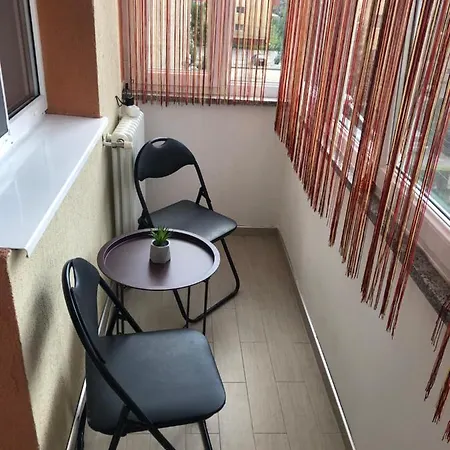 Denis Apartment *